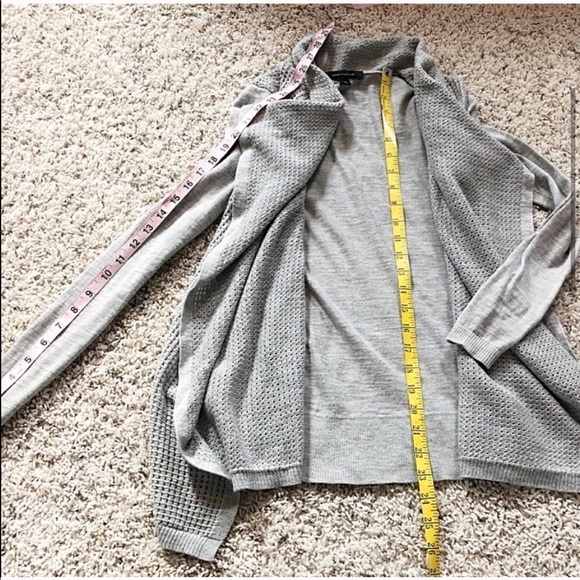 Ann Taylor cascading gray open cardigan sw… - Picture 4 of 8